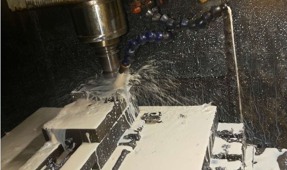 昆山切削液 | 加工铝合金应该选择什么切削液？