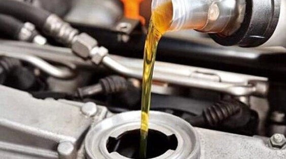 如何选用润滑油？车用润滑油有哪些?